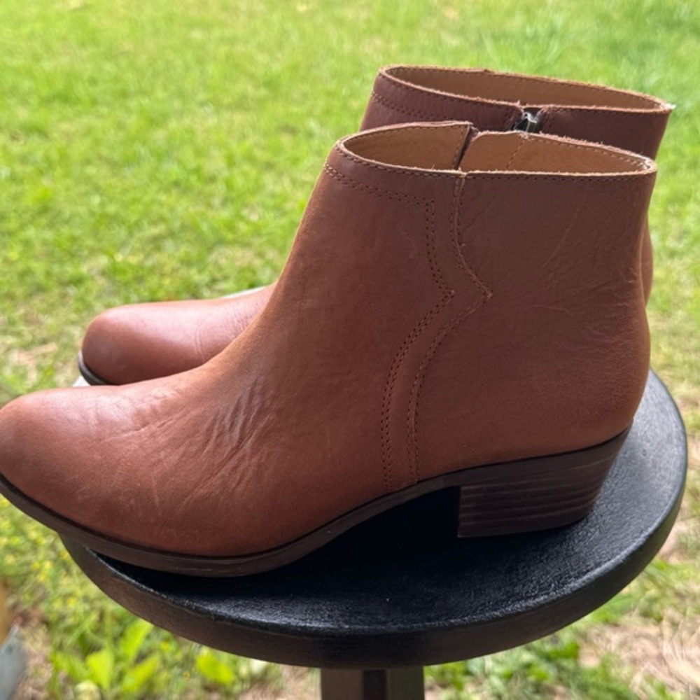 Lucky Brand Women's Size 8.5 Brown LP-Balexa Leather Ankle Booties Boots